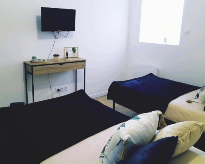Appartement Le Moderne Ideal Pour Couples Et Professionnels Ornans Exteriör bild